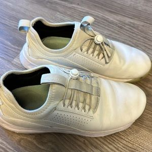White clove sneakers